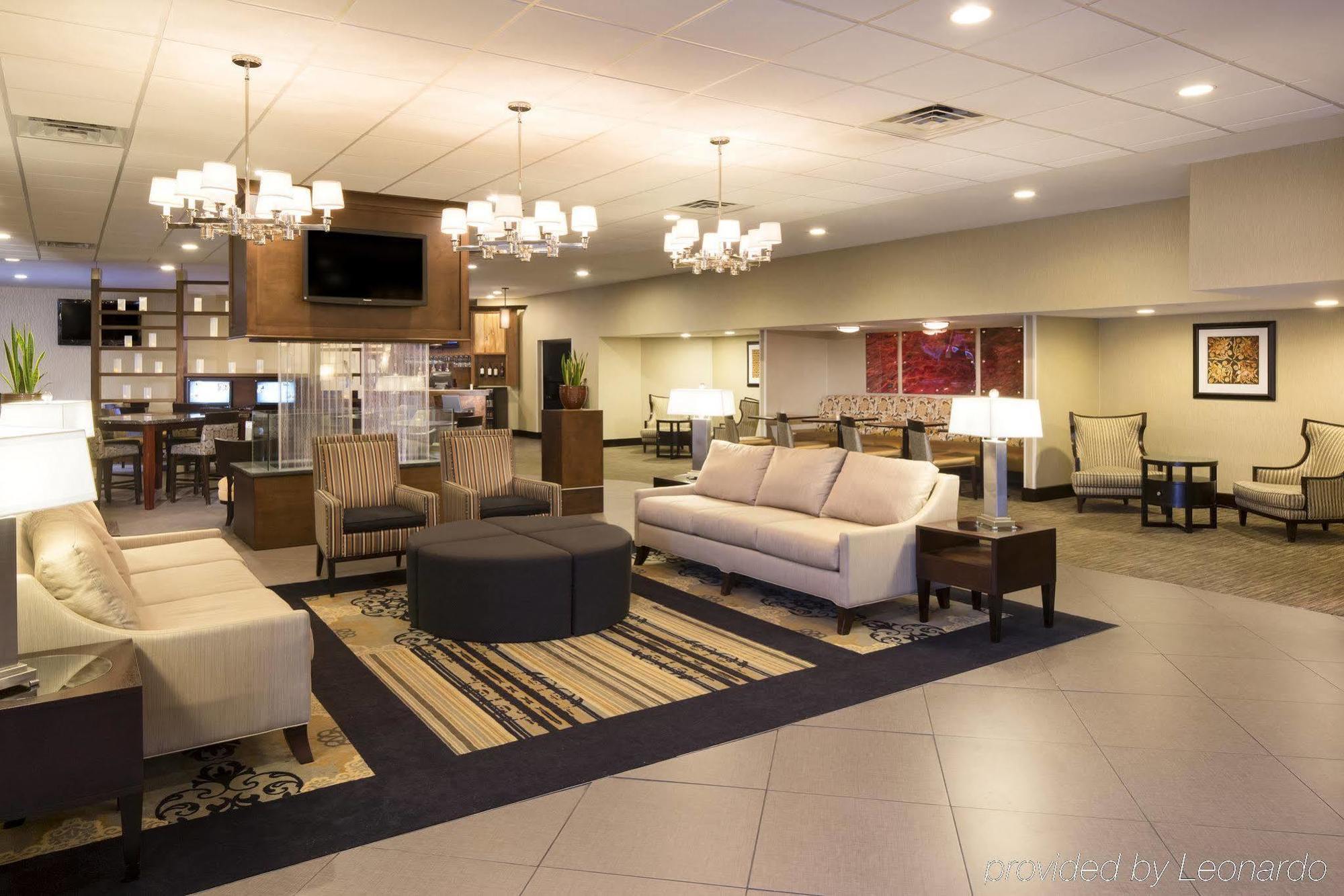 Doubletree By Hilton Hotel Raleigh - Brownstone - University מראה חיצוני תמונה